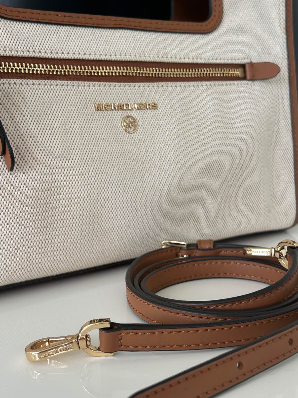 Michael Kors — Sac à main Michael Kors Carmen — photo 2