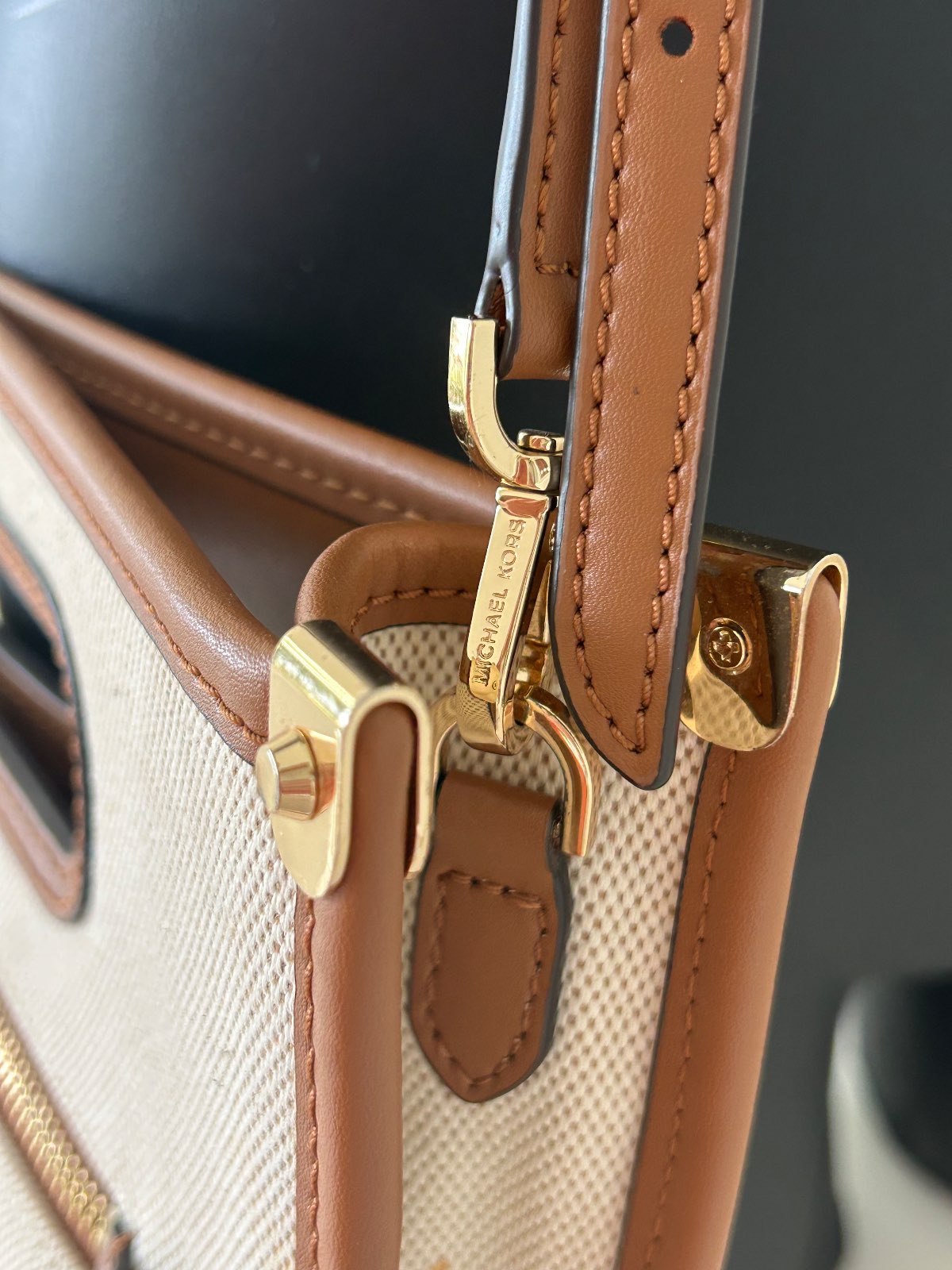Michael Kors — Sac à main Michael Kors Carmen — photo 5