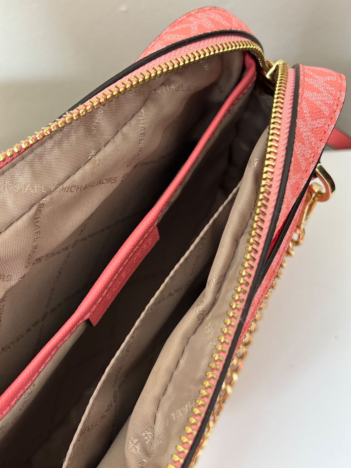 Michael Kors — Sac Bandoulière Michael Kors Jet set — photo 5