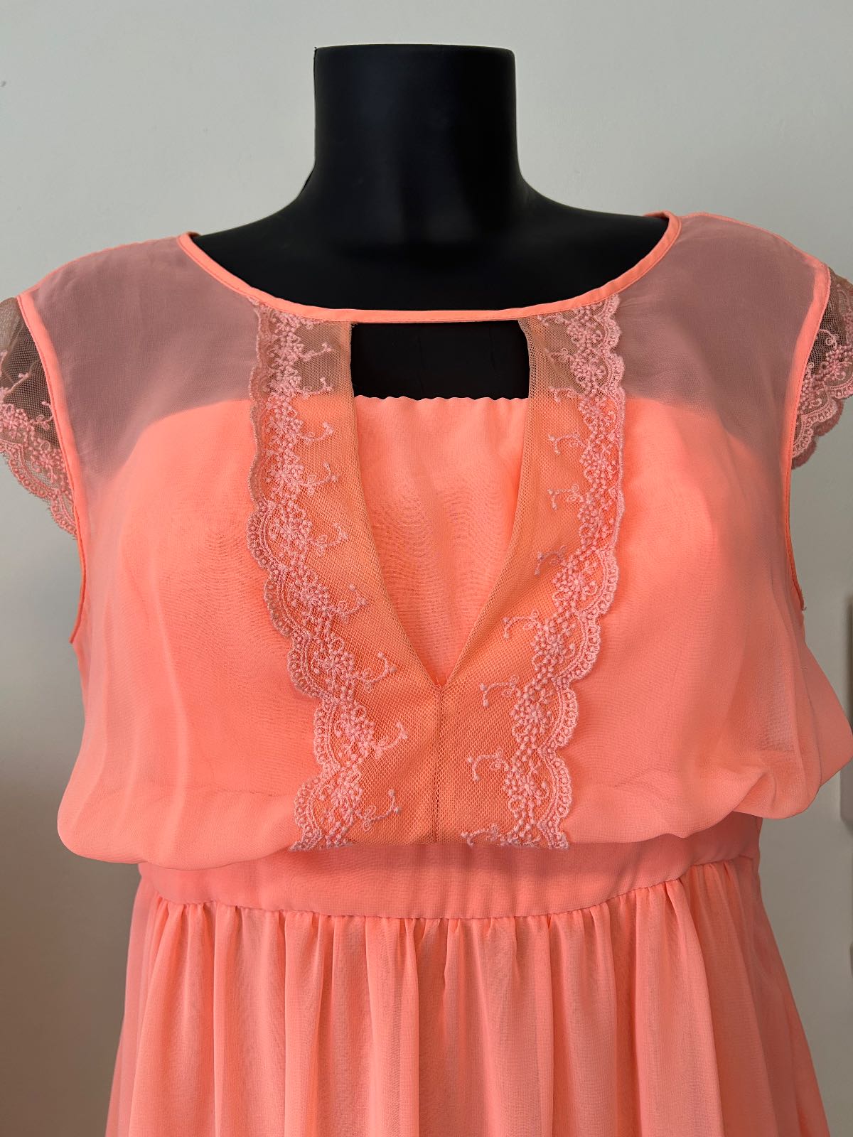 Naf Naf — Robe NAF NAF corail bustier & mousseline — photo 3