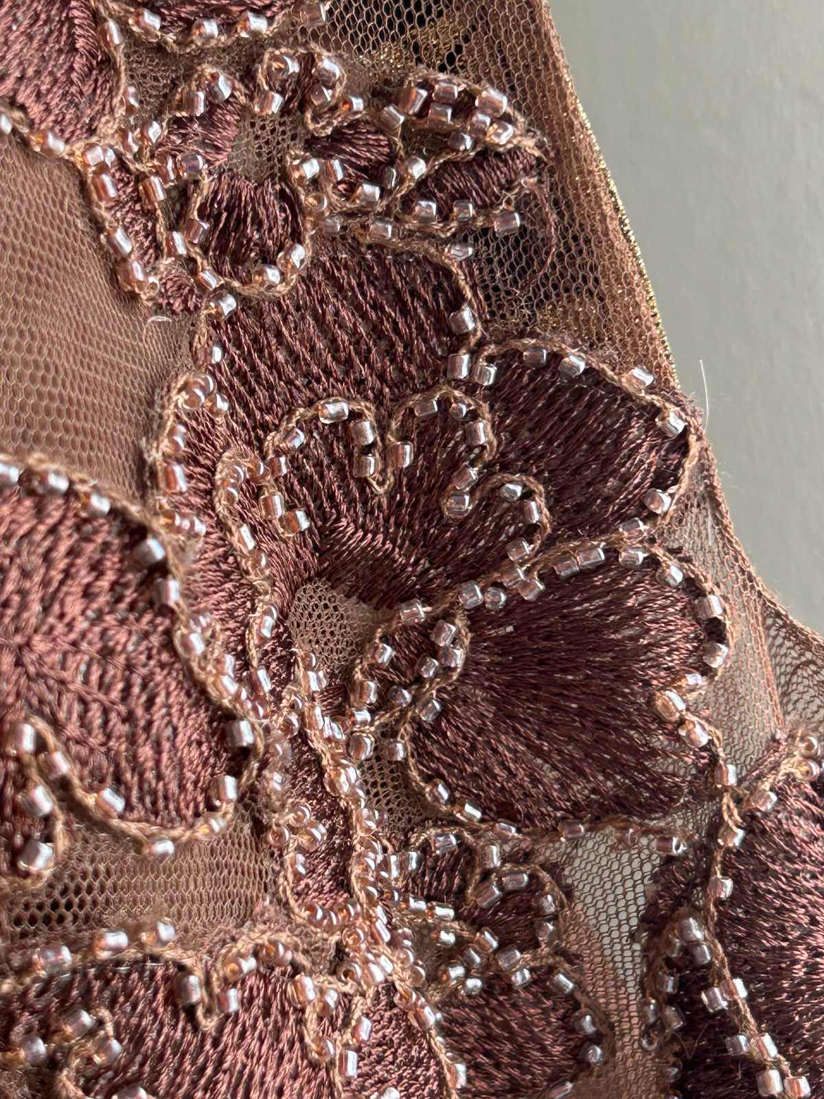 SHOWBIZ — Robe longue SHOWBIZ tulle chocolat & broderies — photo 8