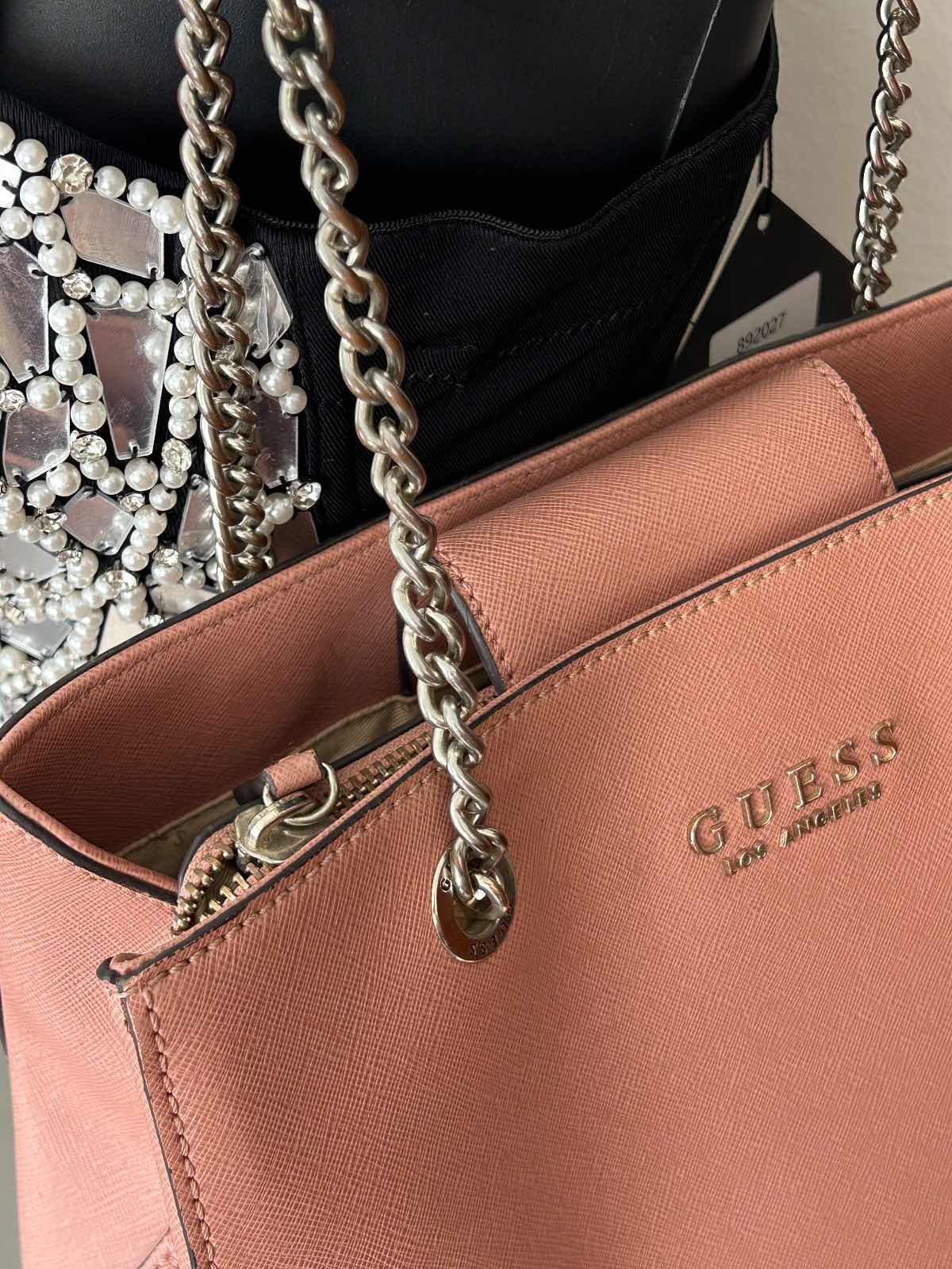 Guess — Sac àmain GUESS édition Los Angeles — photo 2