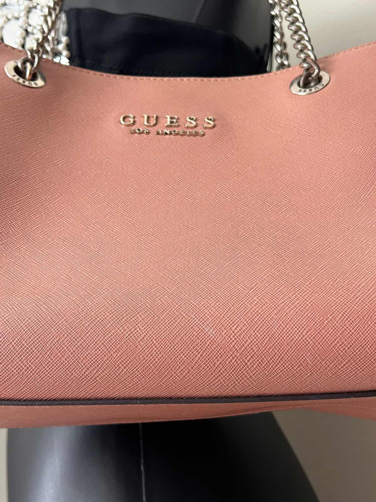 Guess — Sac àmain GUESS édition Los Angeles — photo 3