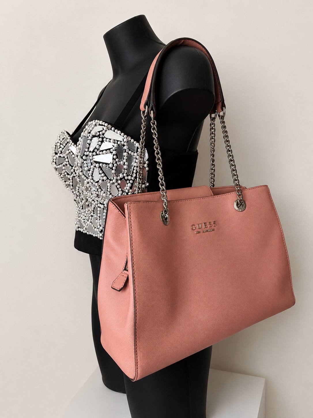 Guess — Sac àmain GUESS édition Los Angeles — photo 1