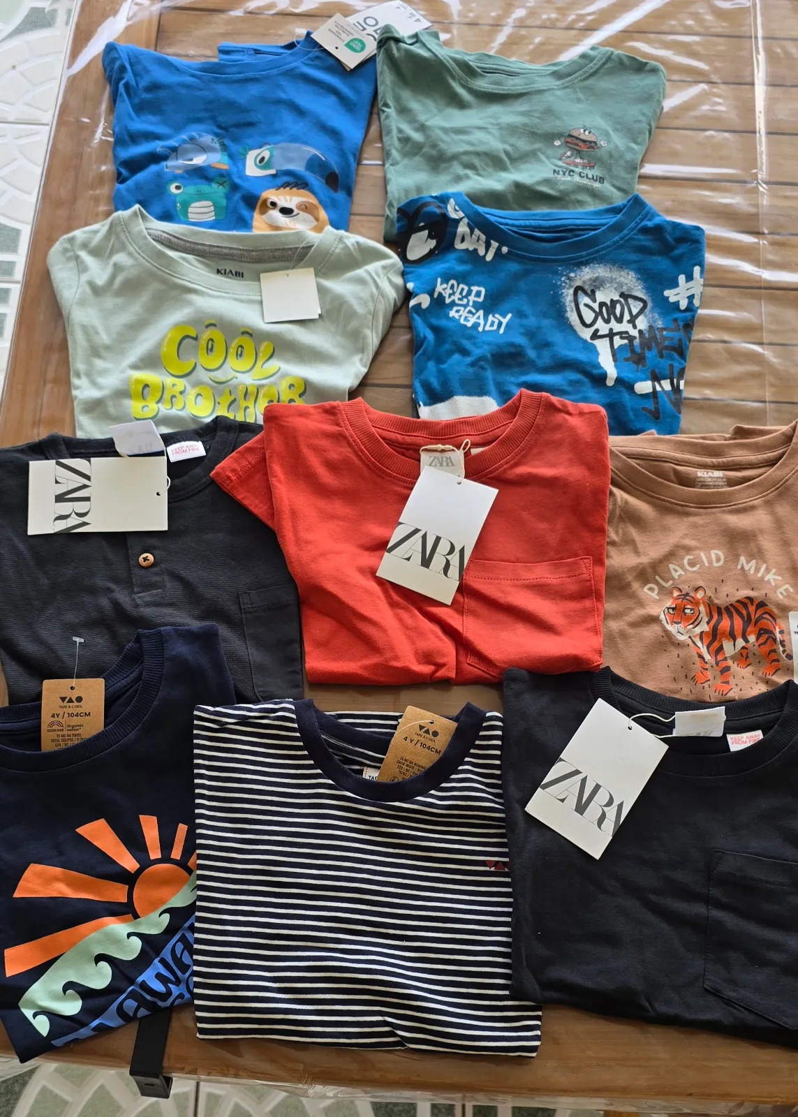 Tape à l oeil — Lot Teeshirts mc 4ans Garçon — photo 1