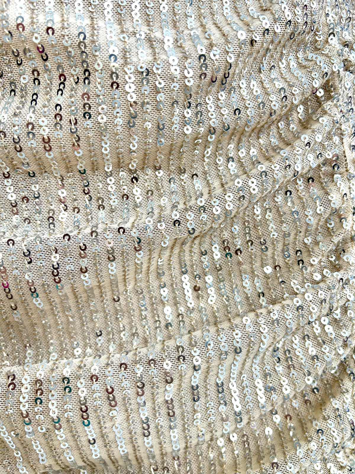 Miss one — Robe moulante à sequins champagne — photo 5