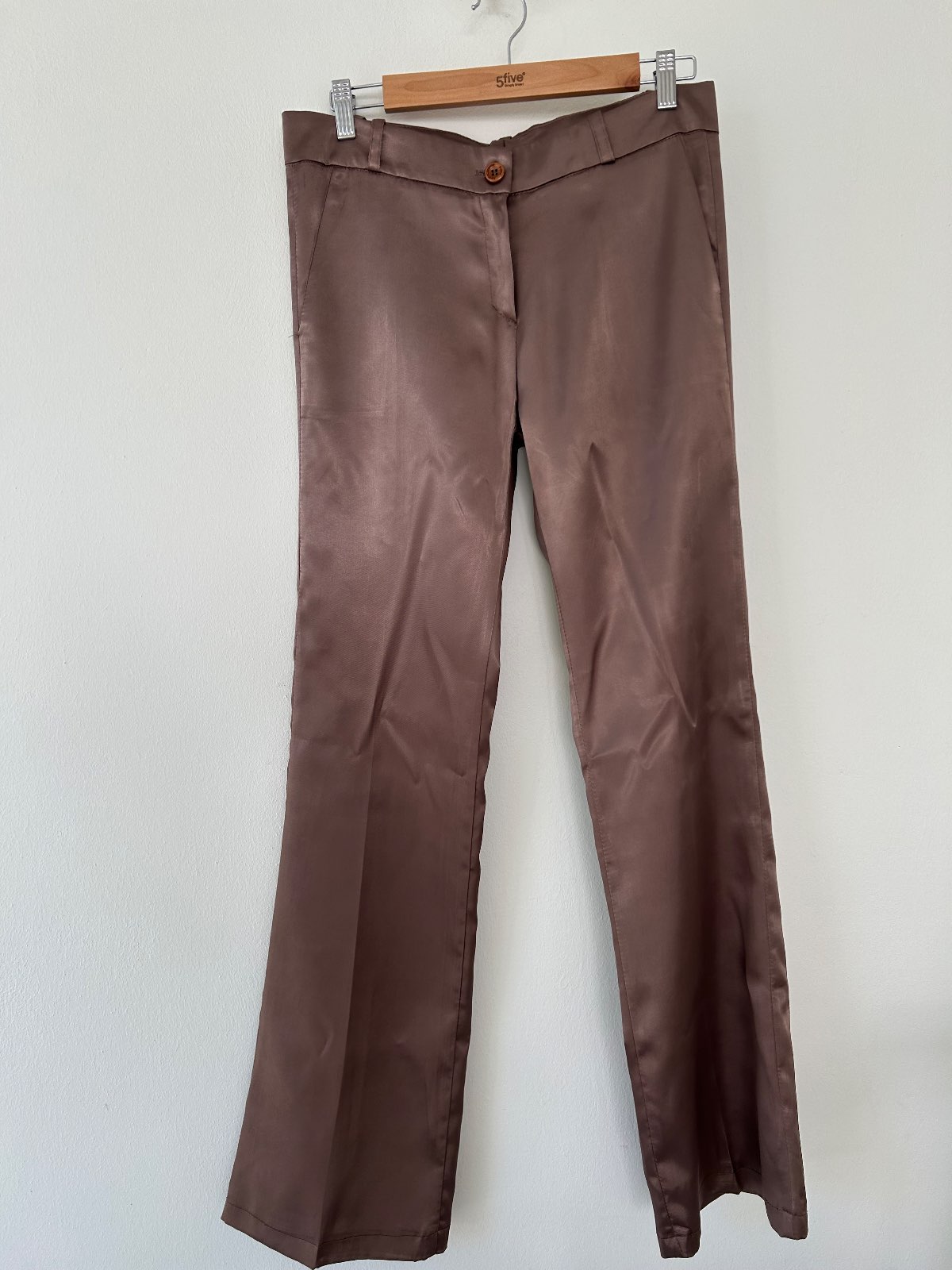 Hippocampe Paris — Pantalon satiné marron glacé Hippocampe — photo 2