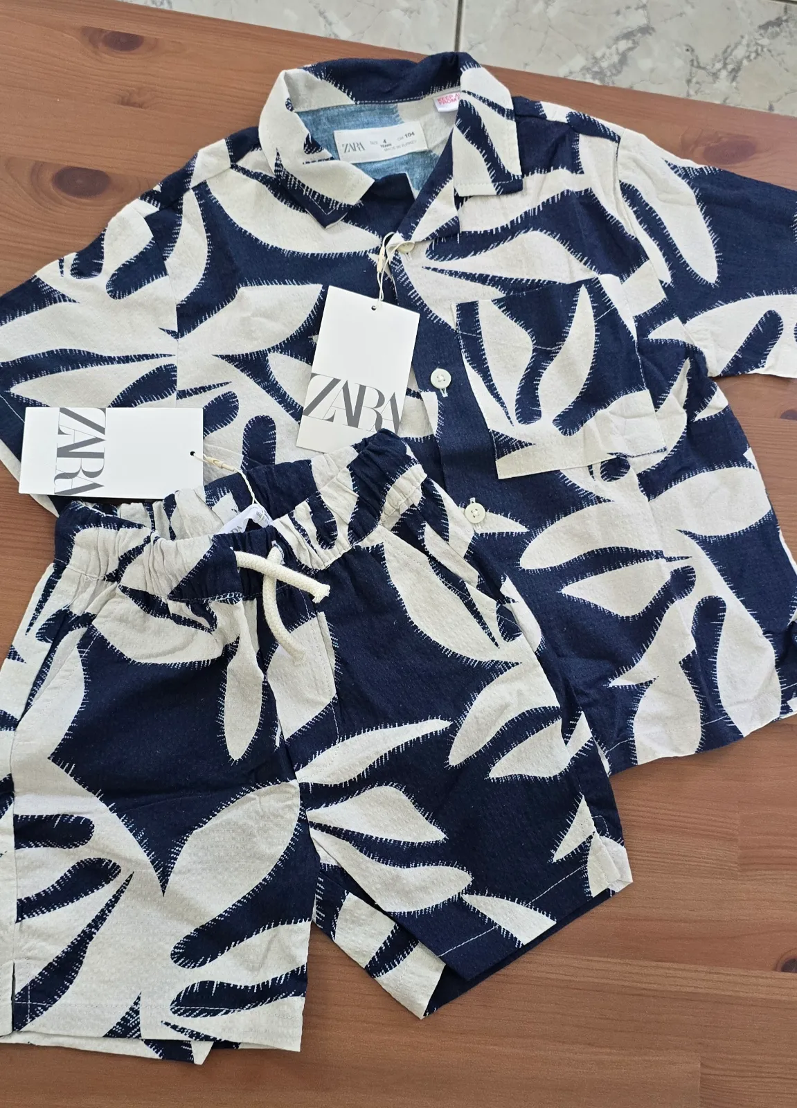 Zara Kids — Ensemble 4ans Garçon — photo 1