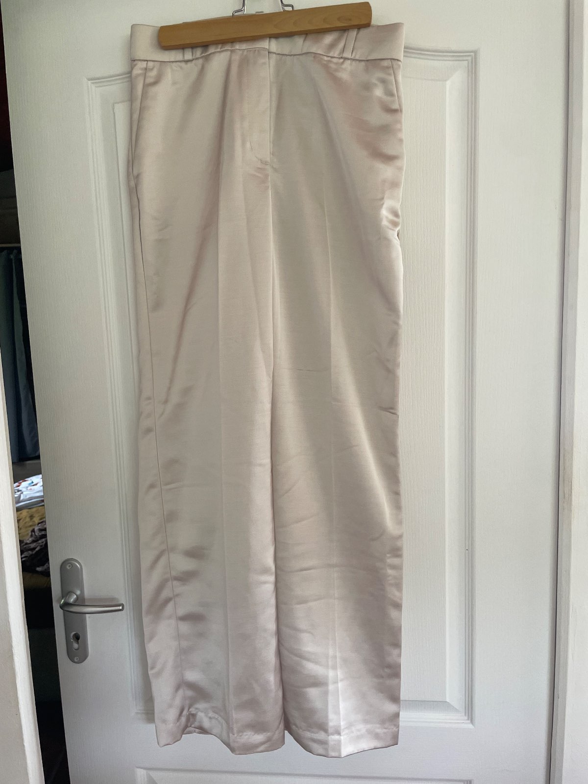 H&M — Pantalon de tailleur satiné H&M — photo 1