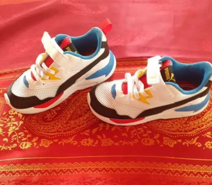 Puma — Basket Puma T.27 neuve — photo 1