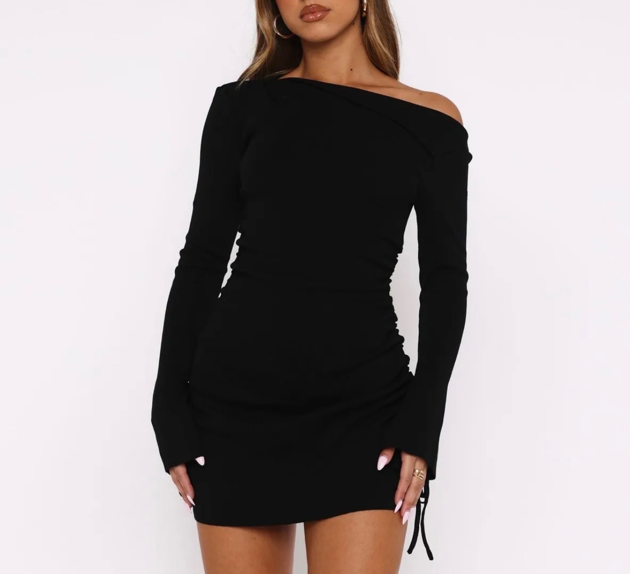 Aucune marque — Robe noire asymétrique — photo 1