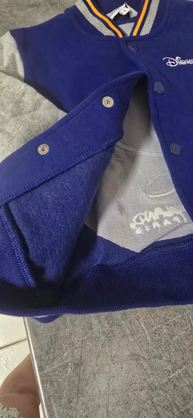 Disneylandparis — Neuve veste teddy 4ans — photo 5