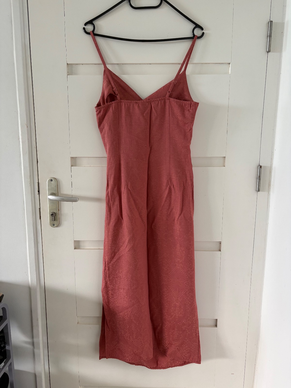 Kiabi — Robe satinée mi longue — photo 3