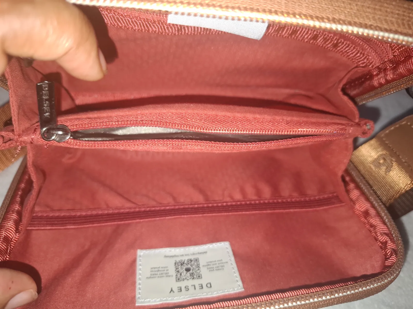 Delsey — Sac bandoulière marque delsey — photo 2